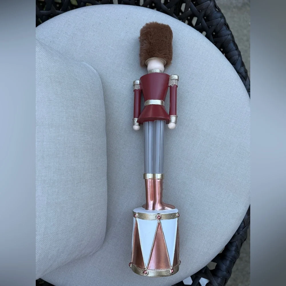Frontgate Royal Guard Nutcracker Large - NWT - Picture 14 of 16